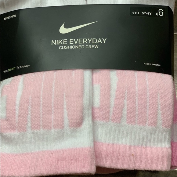 NIKE EVERYDAY CUSHIONED CREW SOCKS YTH 5Y-7Y pink - Picture 7 of 16